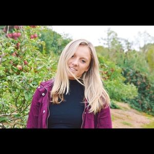 Meet your Posher, Rebecca